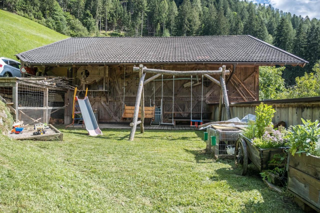 Apartamento Hofschenke Pfeiftal - Bergblick San Martino in Passiria Exterior foto