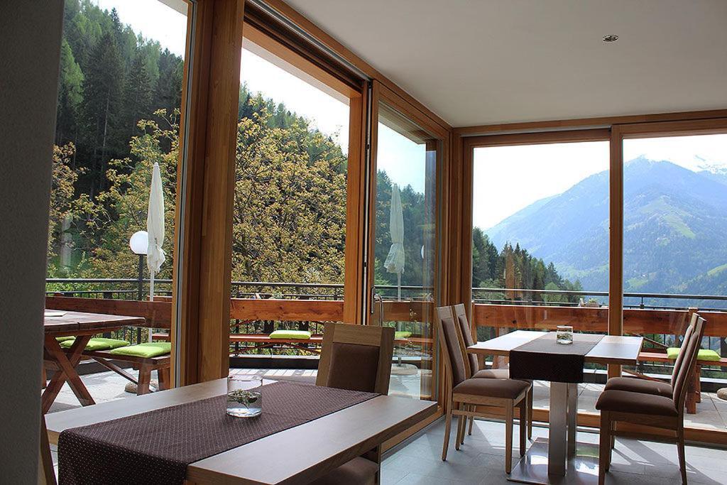 Apartamento Hofschenke Pfeiftal - Bergblick San Martino in Passiria Exterior foto